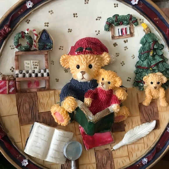 Rare VTG 1970’s Hand Painted 3D Teddy Bear Plate - Picture 4 of 12